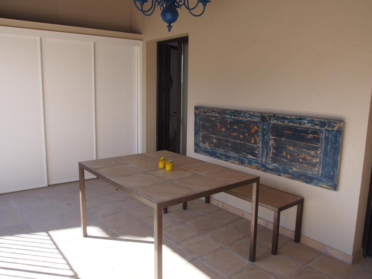 Placa Major 17 2n 2a Al Centre De * Banyoles